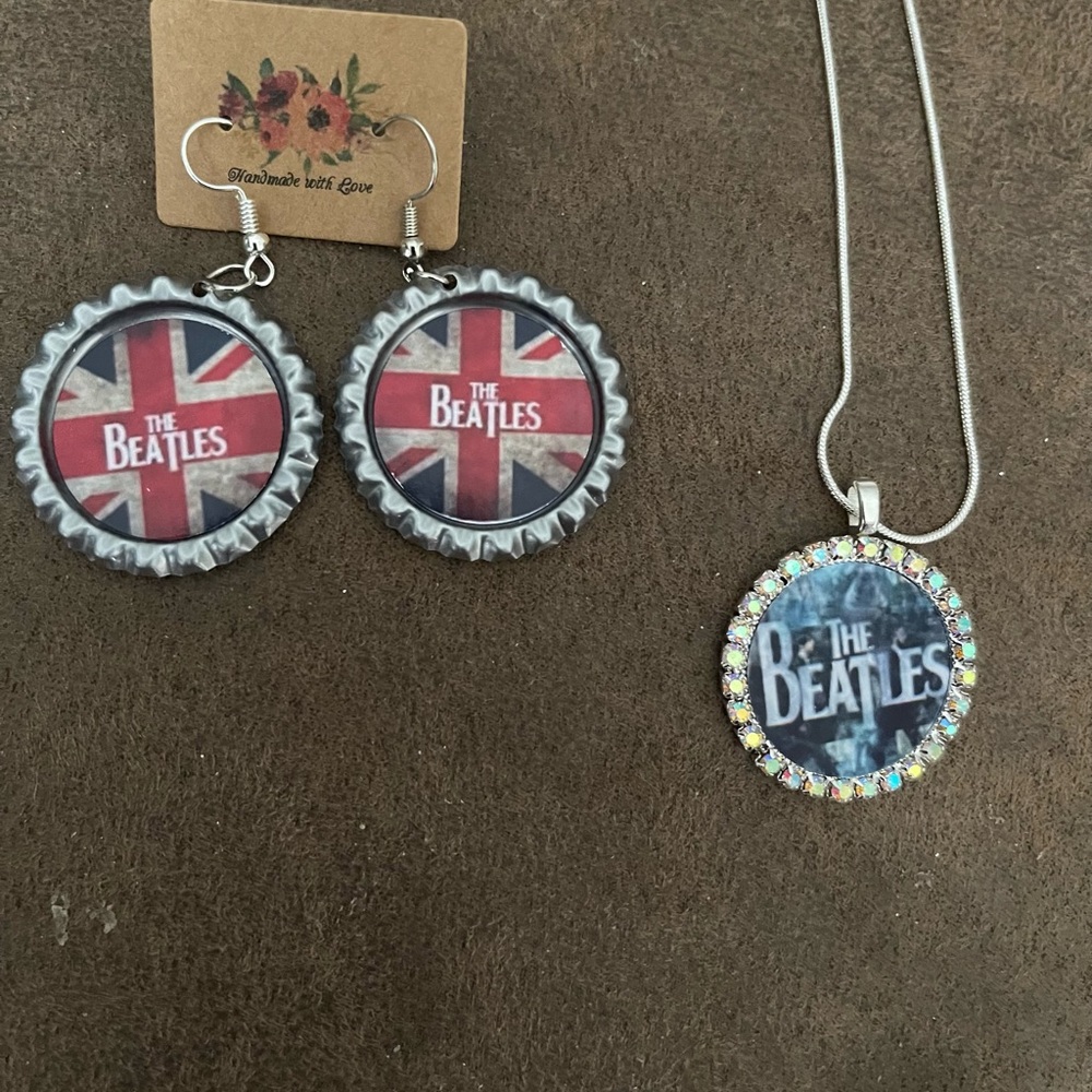 Beatles jewlery set